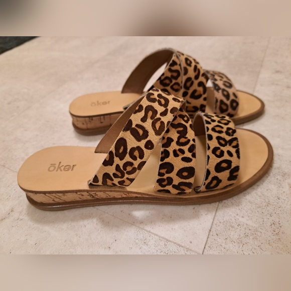 Oker Women's Leopard Sandals - Picture 2 of 5